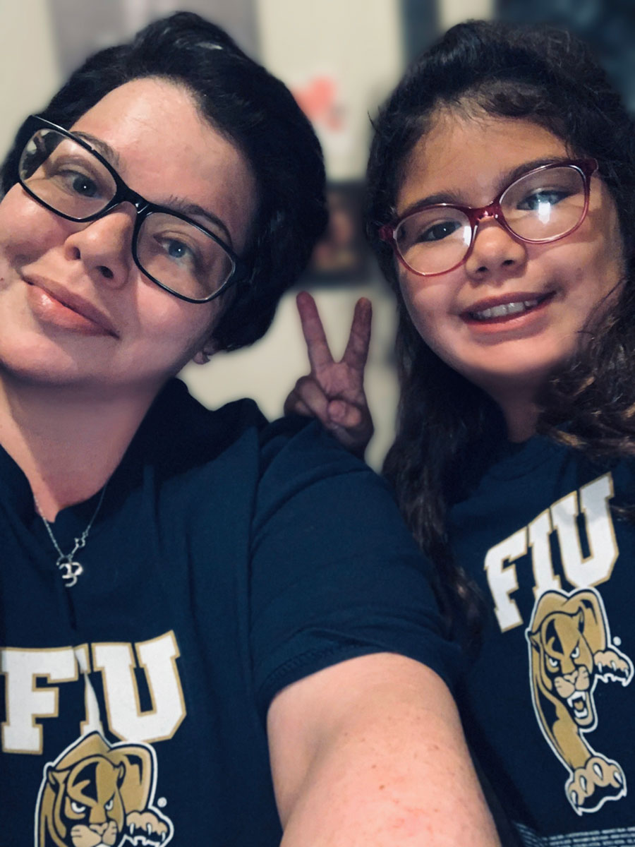 Chelsea Bermudez and her daughter
