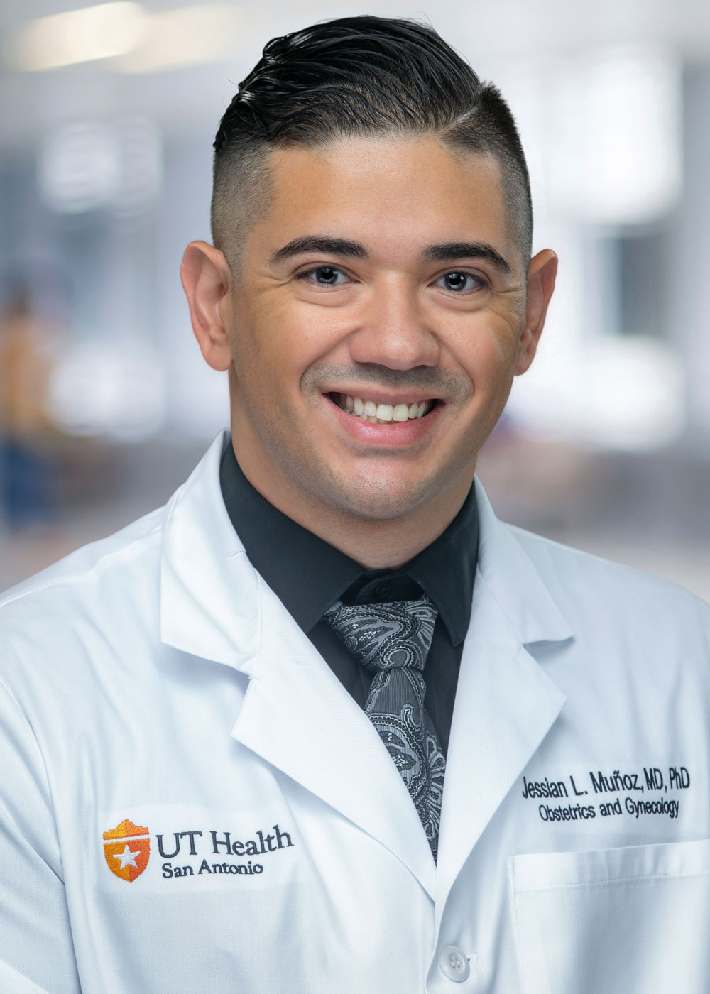 Dr. Jessian Munoz