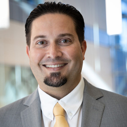 Robert Parhizgari